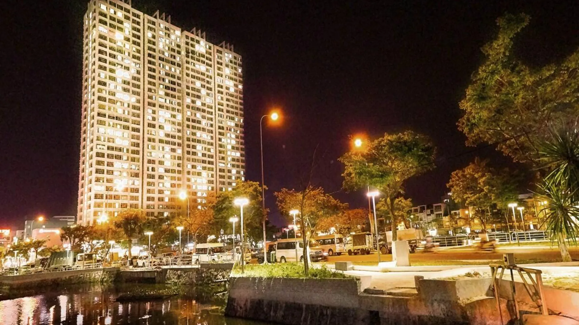 다낭 하이쩌우의 아파트먼트 (120m², 침실 3개, 프라이빗 욕실 2개) 5성급 싱글룸 객실