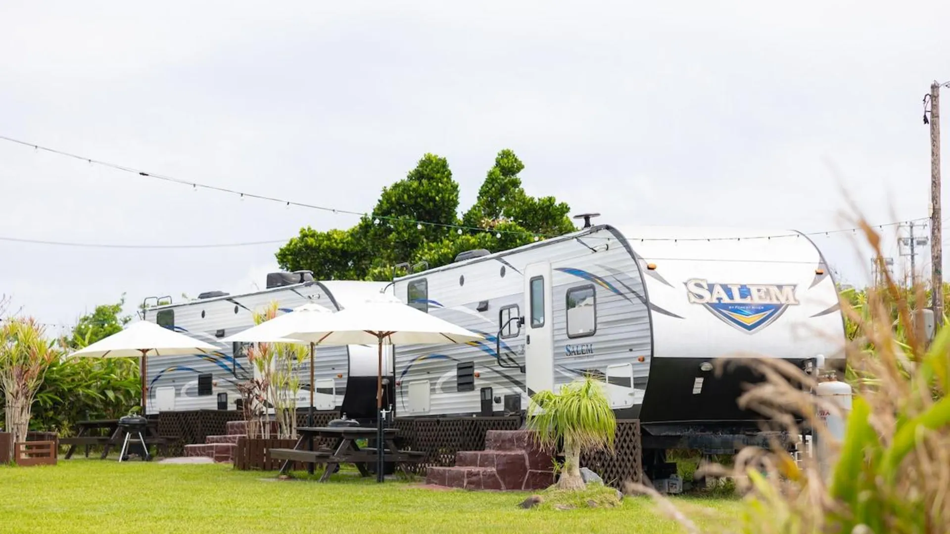 오키나와 본섬 [location not yet specified]의 프라이빗 하우스 (m², 침실 6개, 프라이빗 욕실 3개) 3성급 게스트하우스 객실