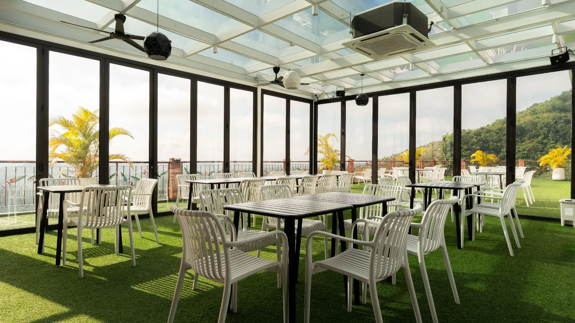 라웁 Bilut Hills Eco Resort 3성급 호텔 수영장