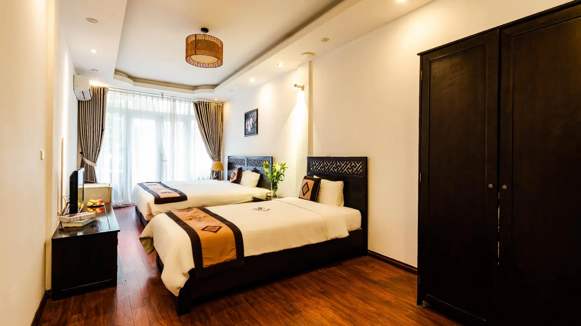 하노이 와일드 로터스 호텔 - 항베 2성급 호텔 스위트룸