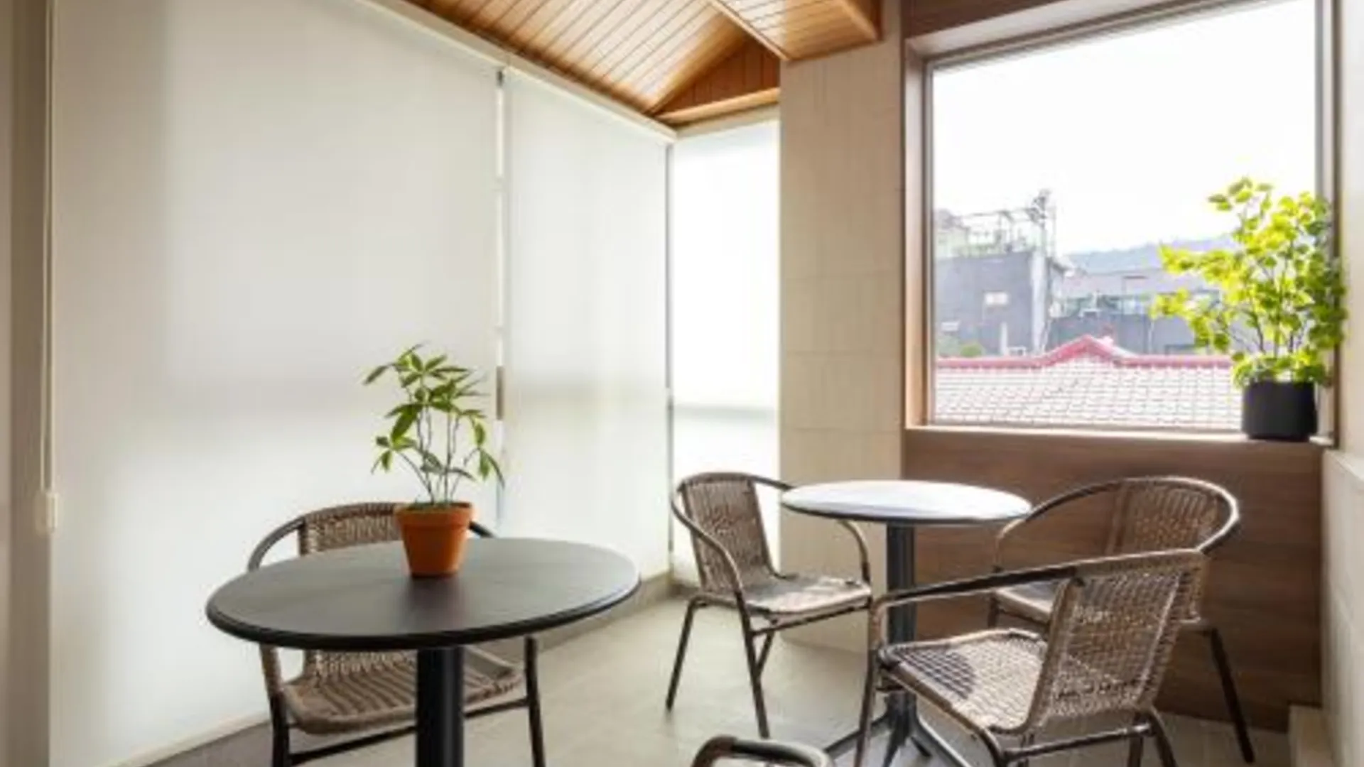 서울 익스테이 맨션 충무로 호텔 레스토랑