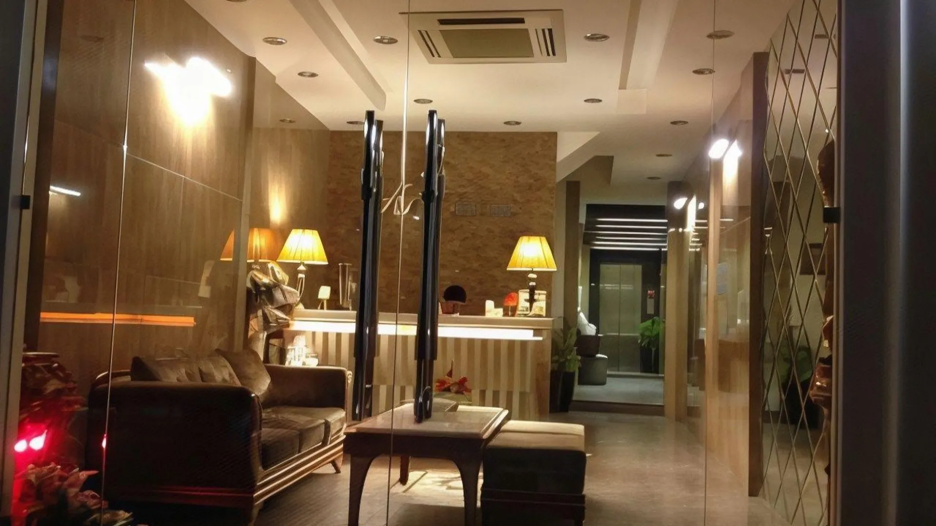 하노이 골든 아트 호텔 3성급 호텔 로비