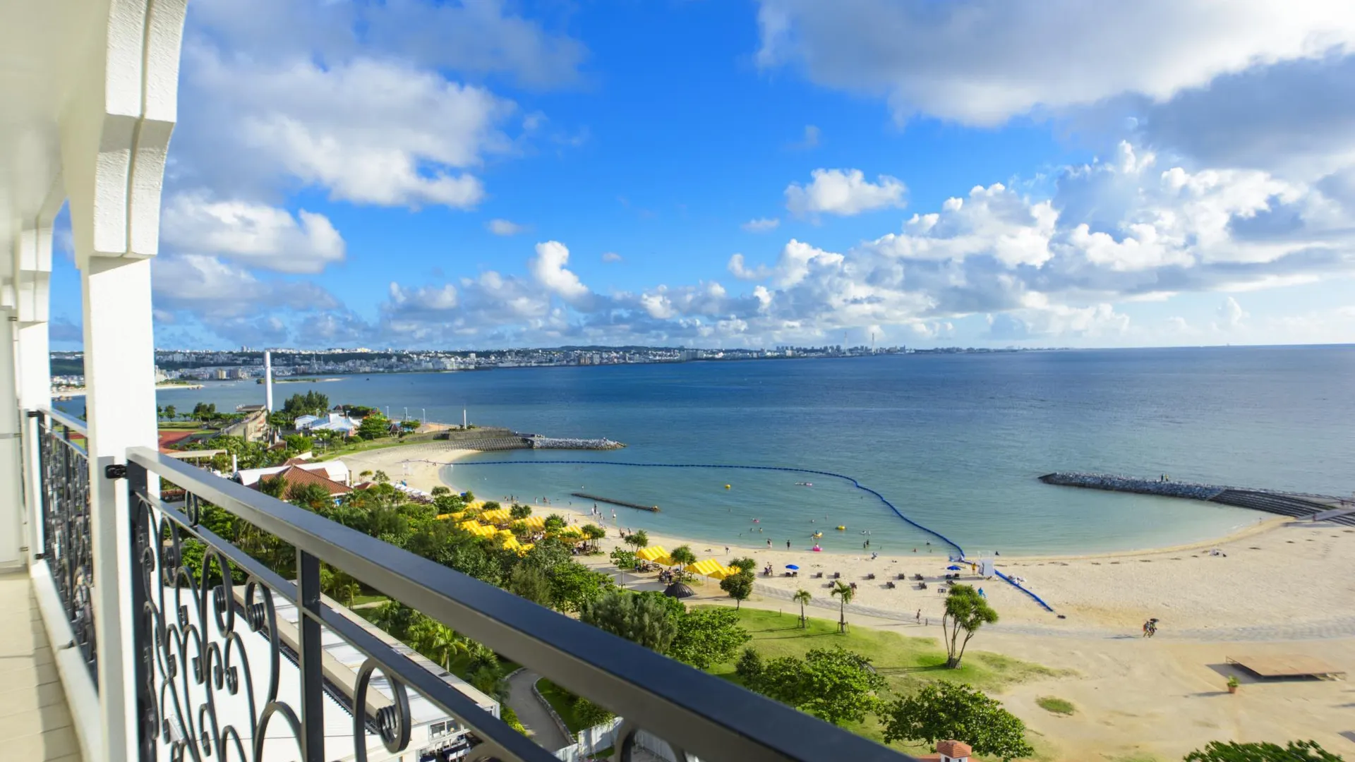 오키나와 본섬 콘도미니엄 호텔 몽파 3성급 호텔 외관