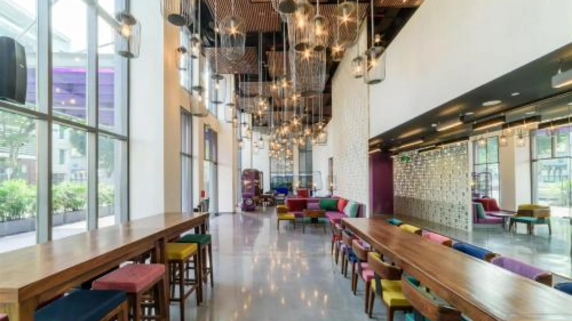 호치민 윙크 호텔 사이공 센터 4성급 호텔 외관