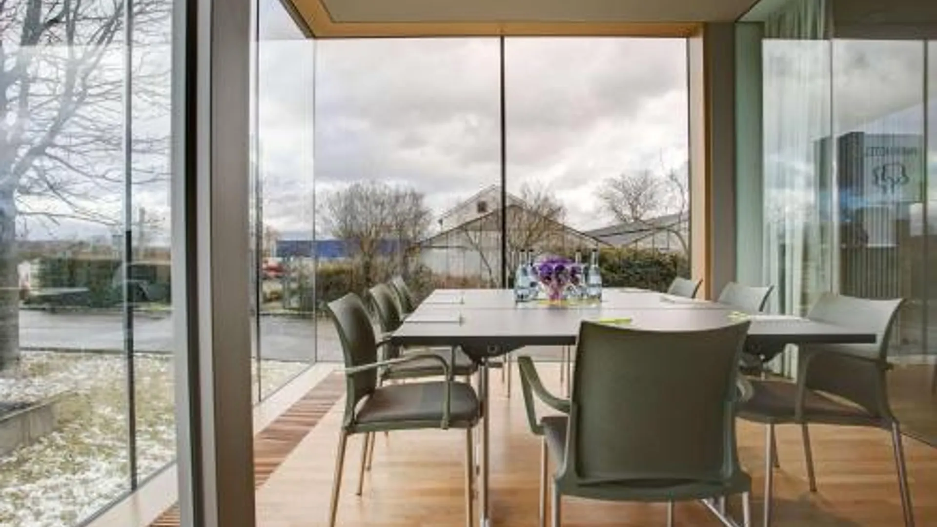 오스트필더른 센트로 파크 호텔 슈투트가르트, 트레이드마크 컬렉션 바이 윈덤 3성급 호텔 부대시설