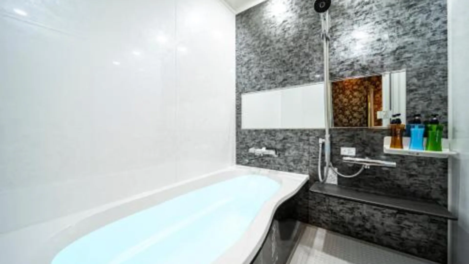 오사카 호텔 휴 남바 (성인 전용) 2성급 호텔 스위트룸