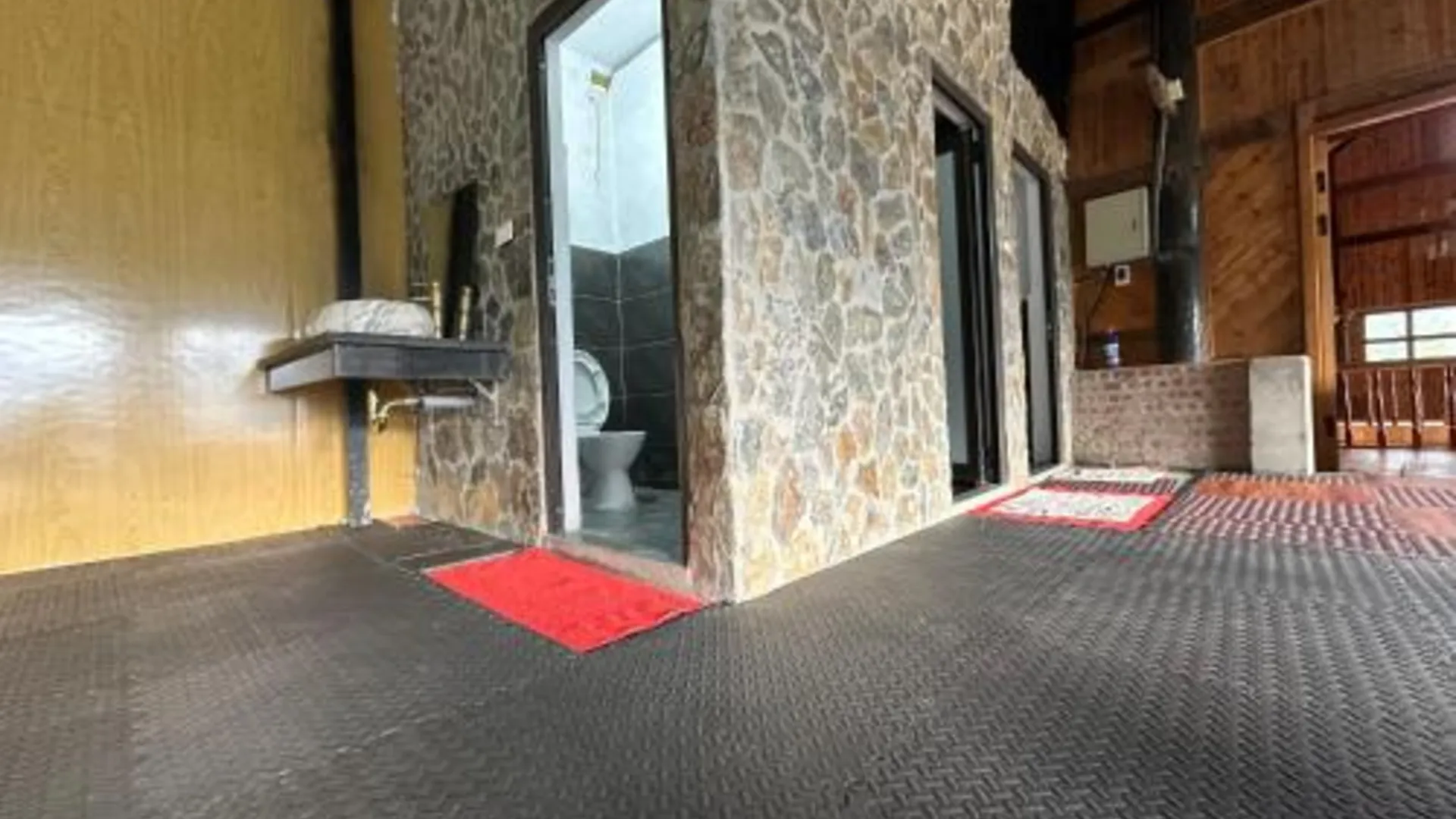 사파 사빠 도심의 프라이빗 하우스 (15m², 침실 7개, 프라이빗 욕실 4개) 4성급 게스트하우스 부대시설