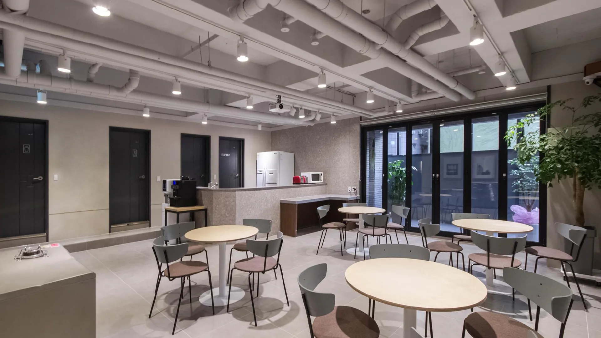 거제 거제 브라운도트호텔 3성급 게스트하우스 레스토랑