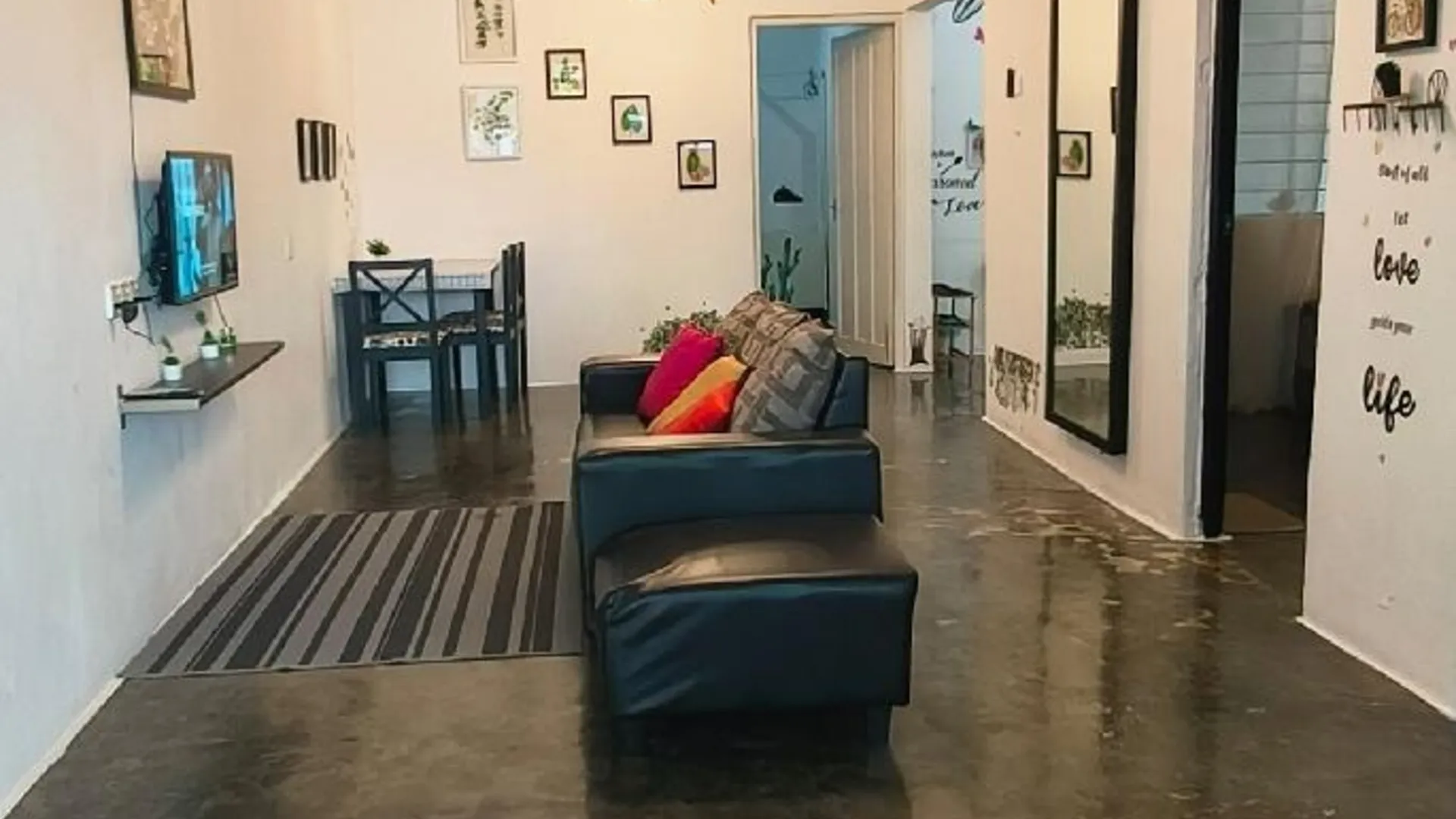 이포 파림의 프라이빗 하우스 (100m², 침실 3개, 프라이빗 욕실 3개) 3성급 게스트하우스 레스토랑