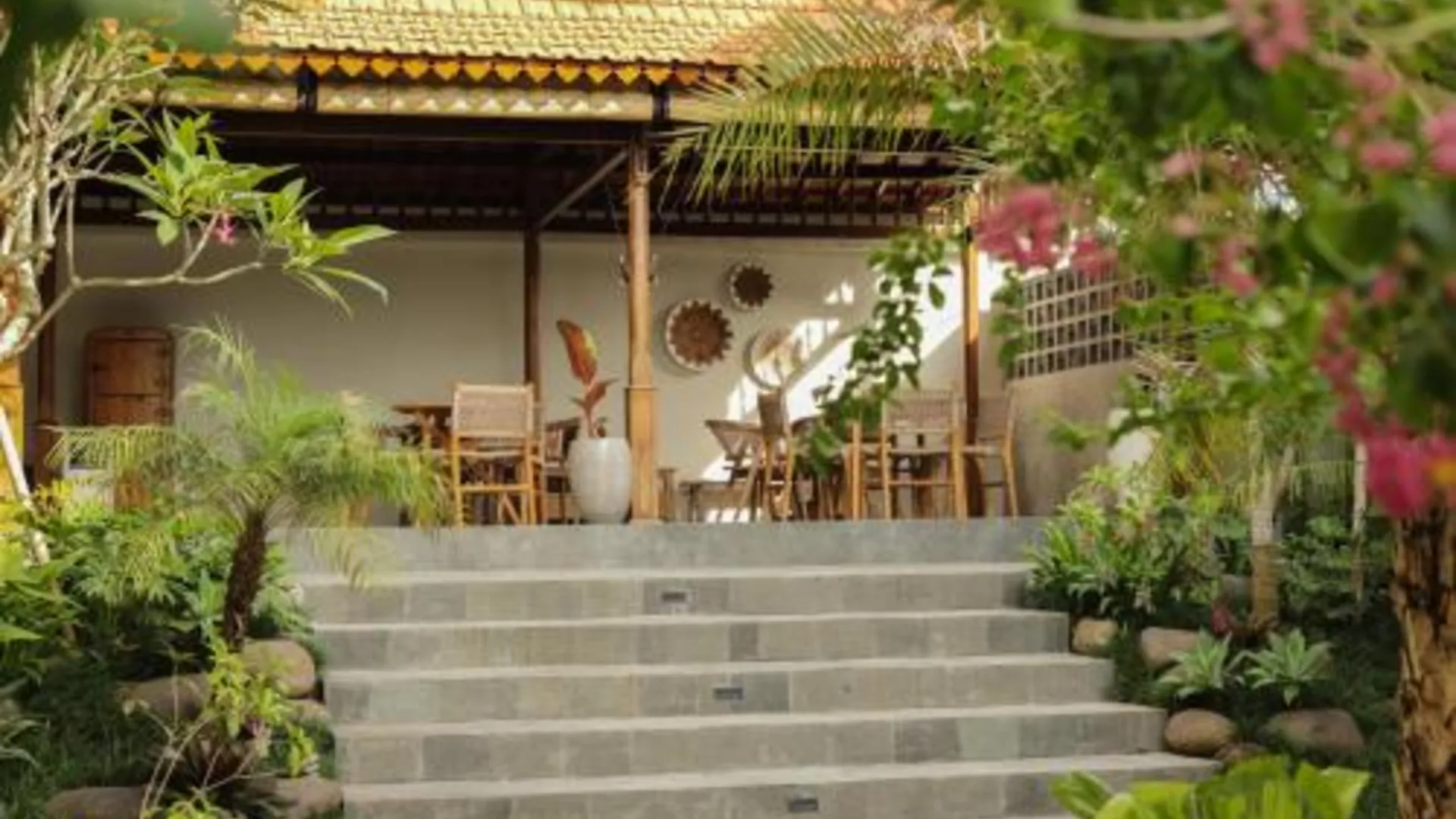 발리 MAHALONA BALI STAY 4성급 호텔 객실