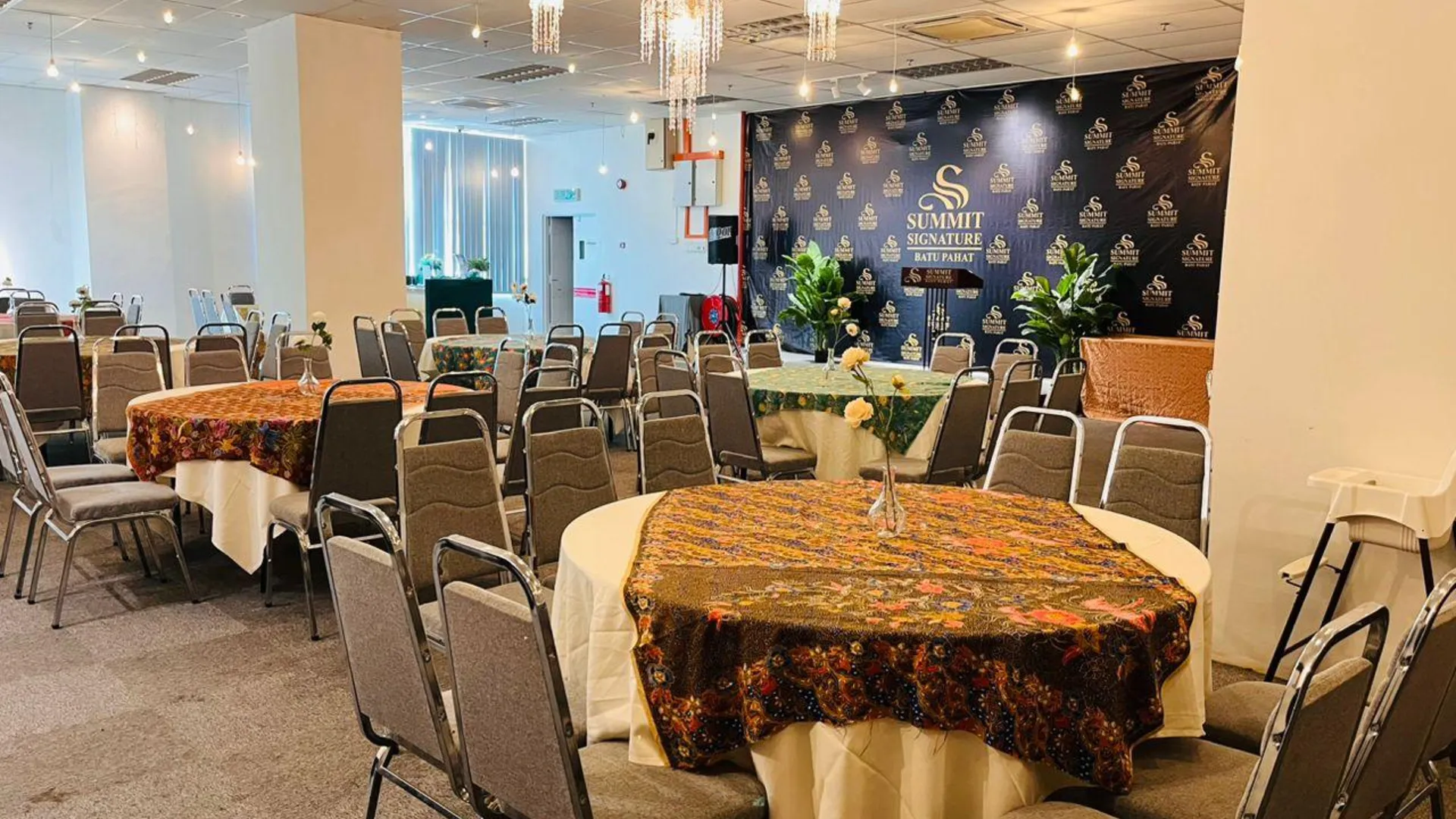 바투 파핫 서밋 시그니처 호텔 바투 파핫 3성급 호텔 레스토랑