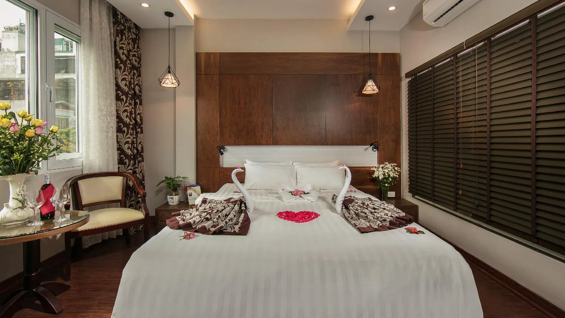 하노이 본 뉘 호텔 앤 스파 4성급 호텔 스위트룸