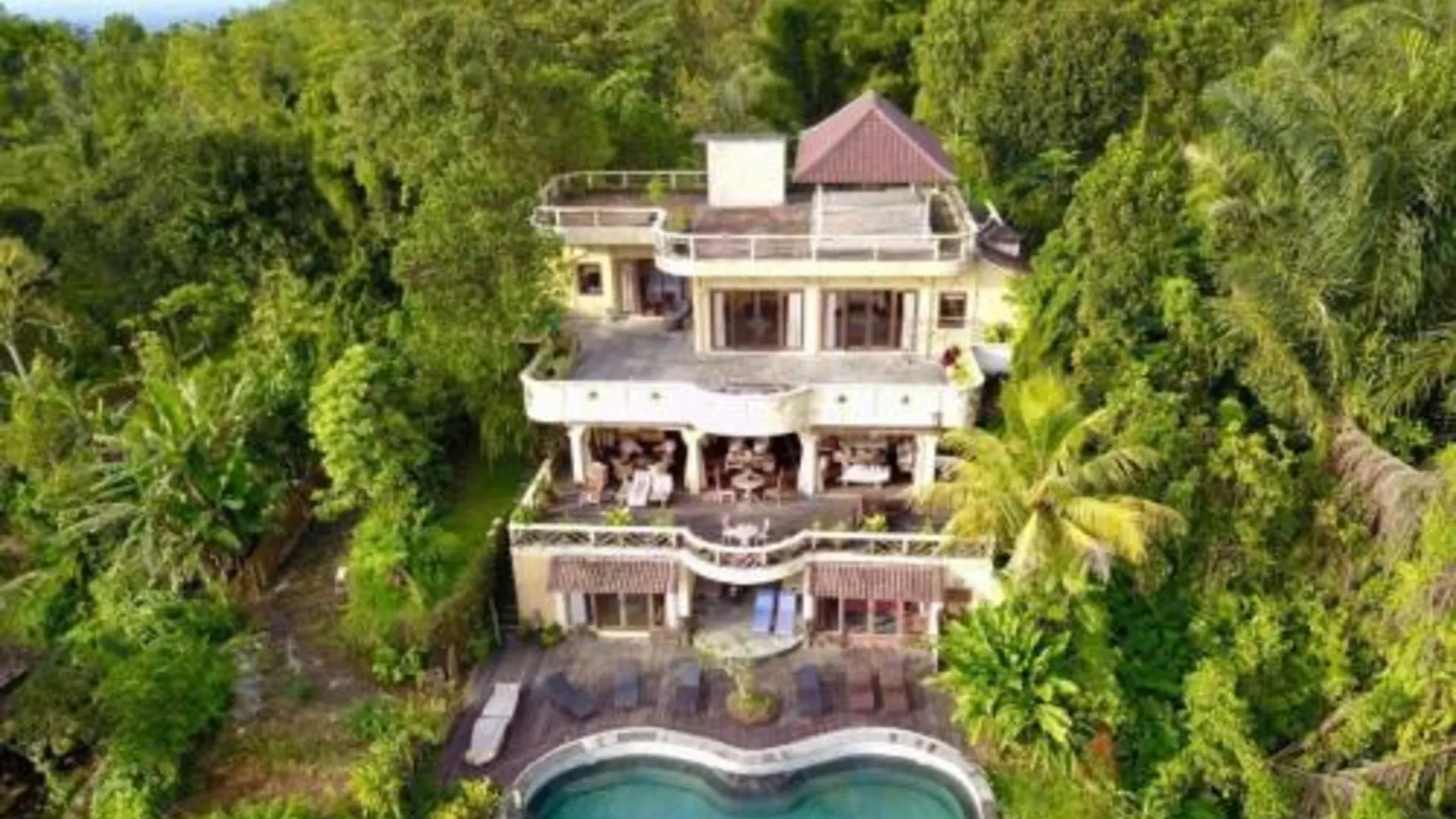 발리 디완 티 마운틴 사이드 4성급 호텔 전망