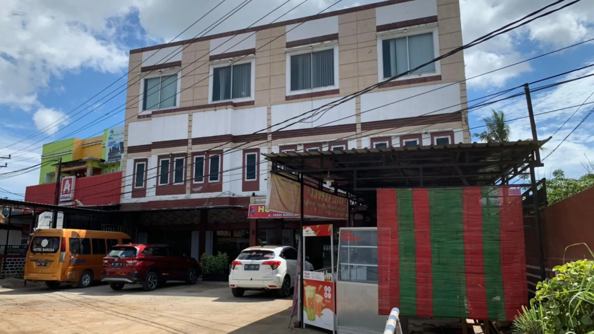 마카사르 Hotel O Baruga Makassar 2성급 호텔 객실