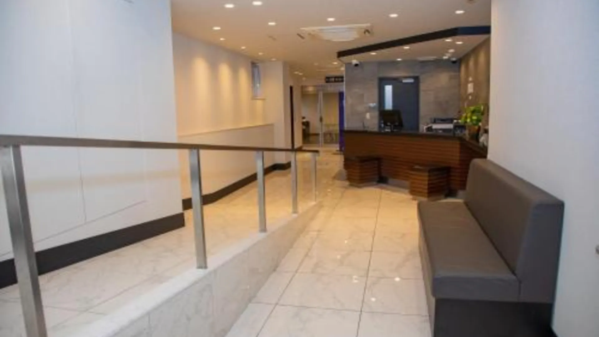 오사카 호텔 아시아인 오사카 우에혼마치 3성급 호텔 외관