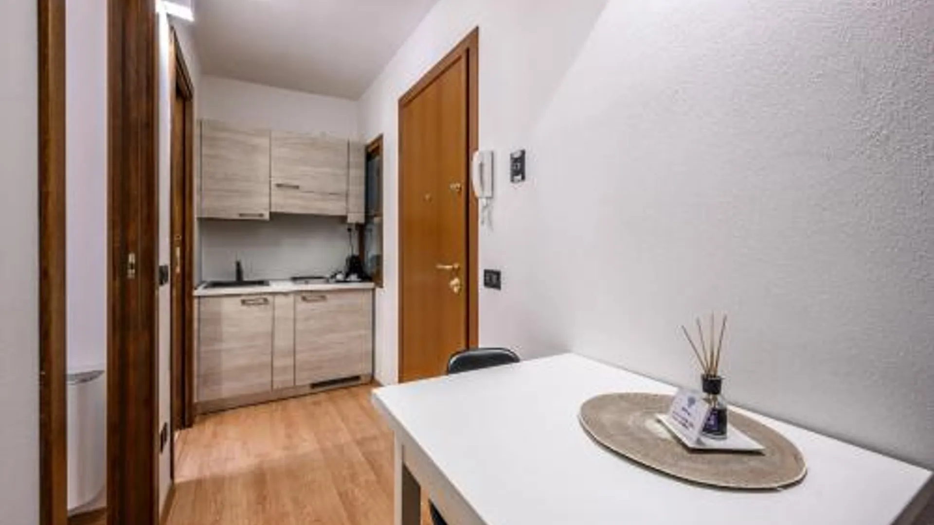 모데나 Emilia Studios 6 3성급 싱글룸 로비