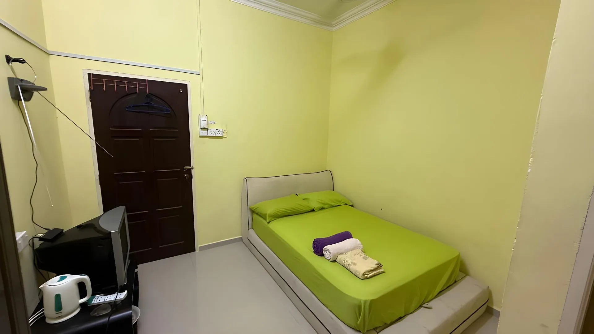 둥군 쿠알라둥운의  (m², 침실 1개, 프라이빗 욕실 1개) 1성급 싱글룸 스위트룸