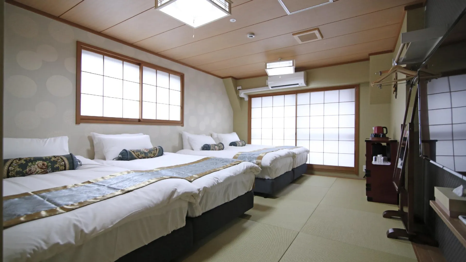 도쿄 / 동경 신주쿠 글로벌 호텔 3성급 호텔 외관