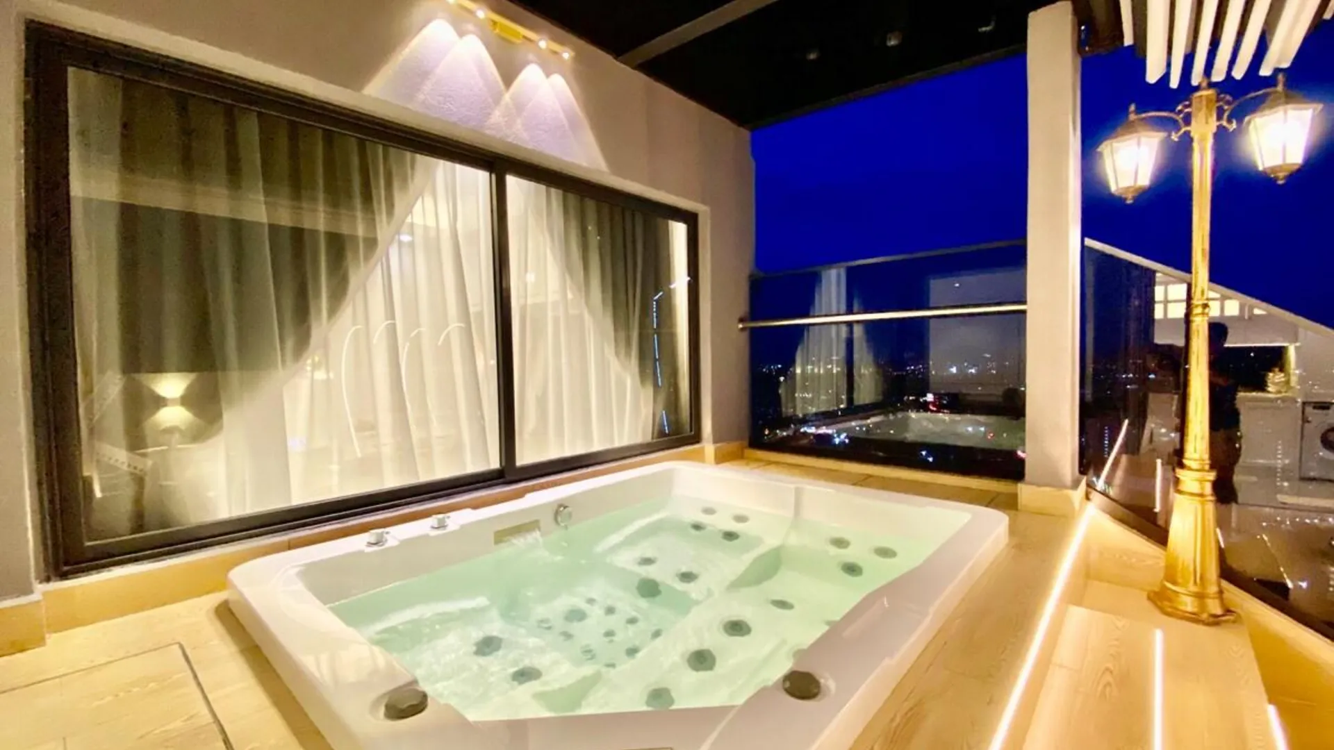 말라카 멜라카 라야의 프라이빗 하우스 (84m², 침실 1개, 프라이빗 욕실 2개) 4성급 싱글룸 객실