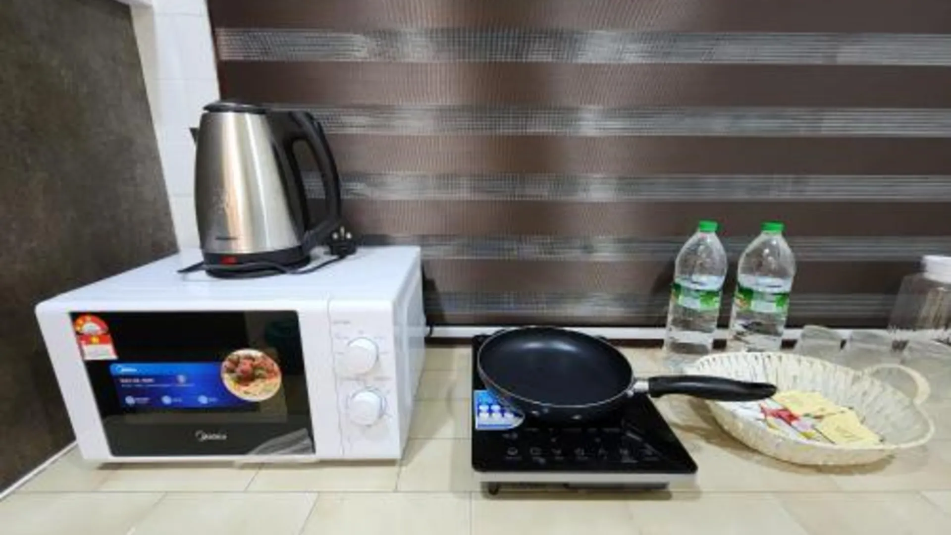 이포 캄풍 자와의 프라이빗 하우스 (100m², 침실 3개, 프라이빗 욕실 2개) 4성급 싱글룸 전망