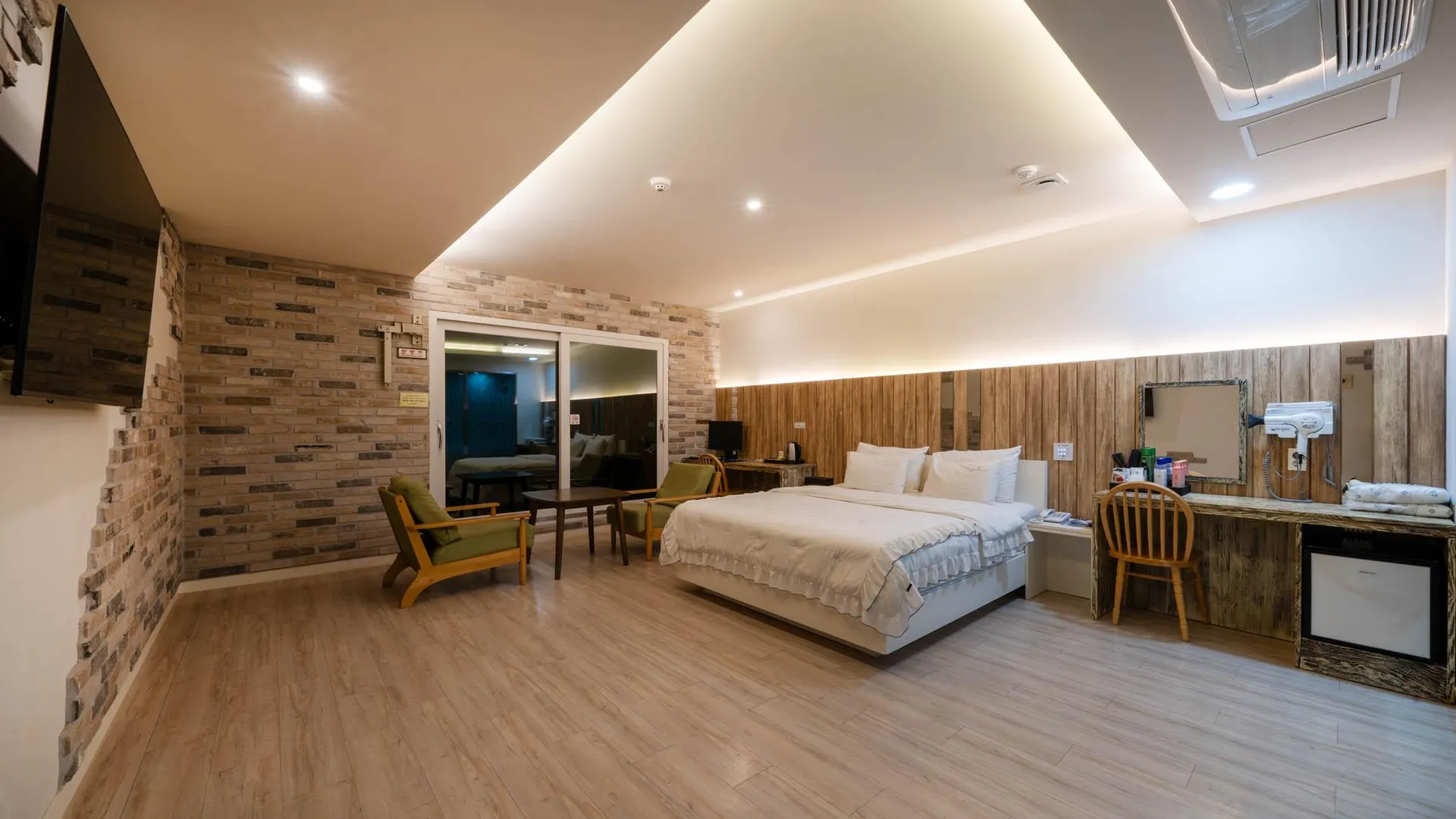 울산 울산 정자동 화이트스완 2성급 호텔 객실