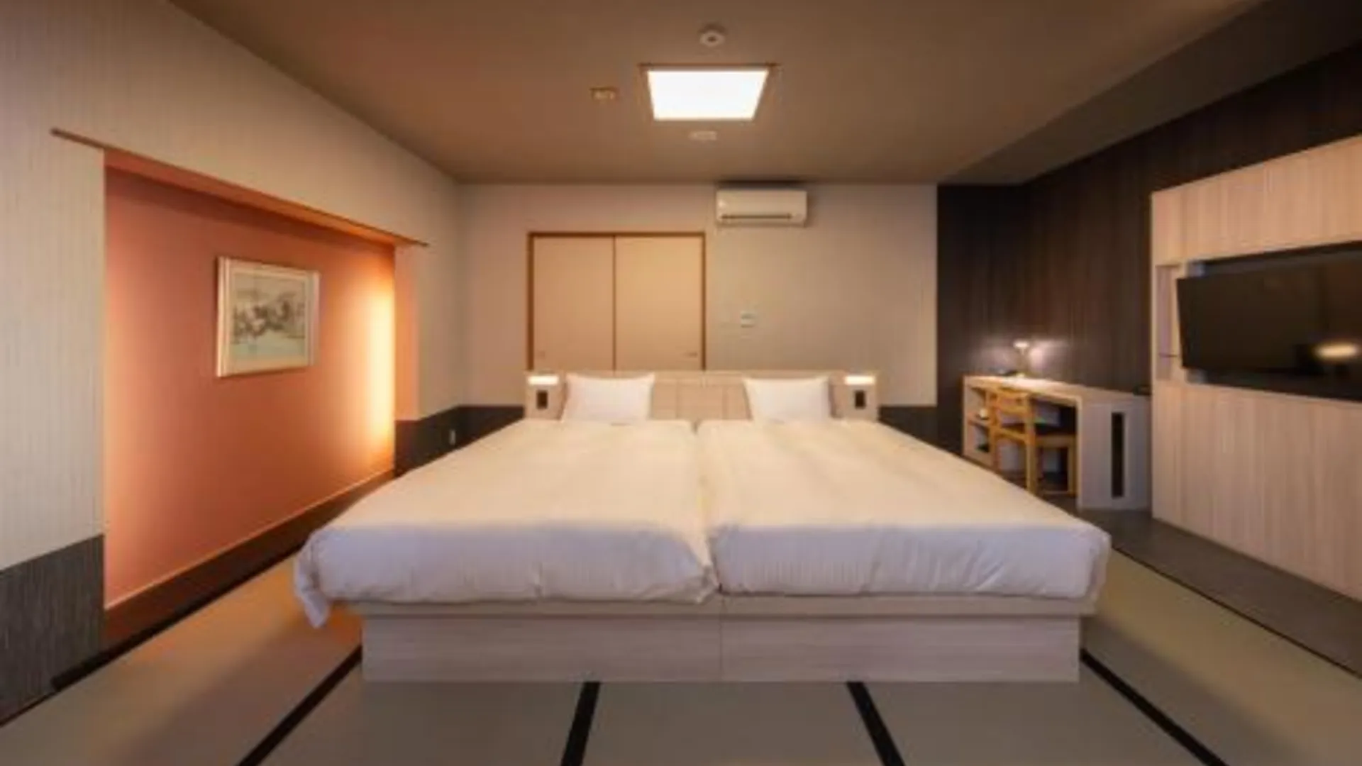 후쿠오카 QuintessaHotel Fukuokawatanabedouri Comic&Books 5성급 호텔 스위트룸