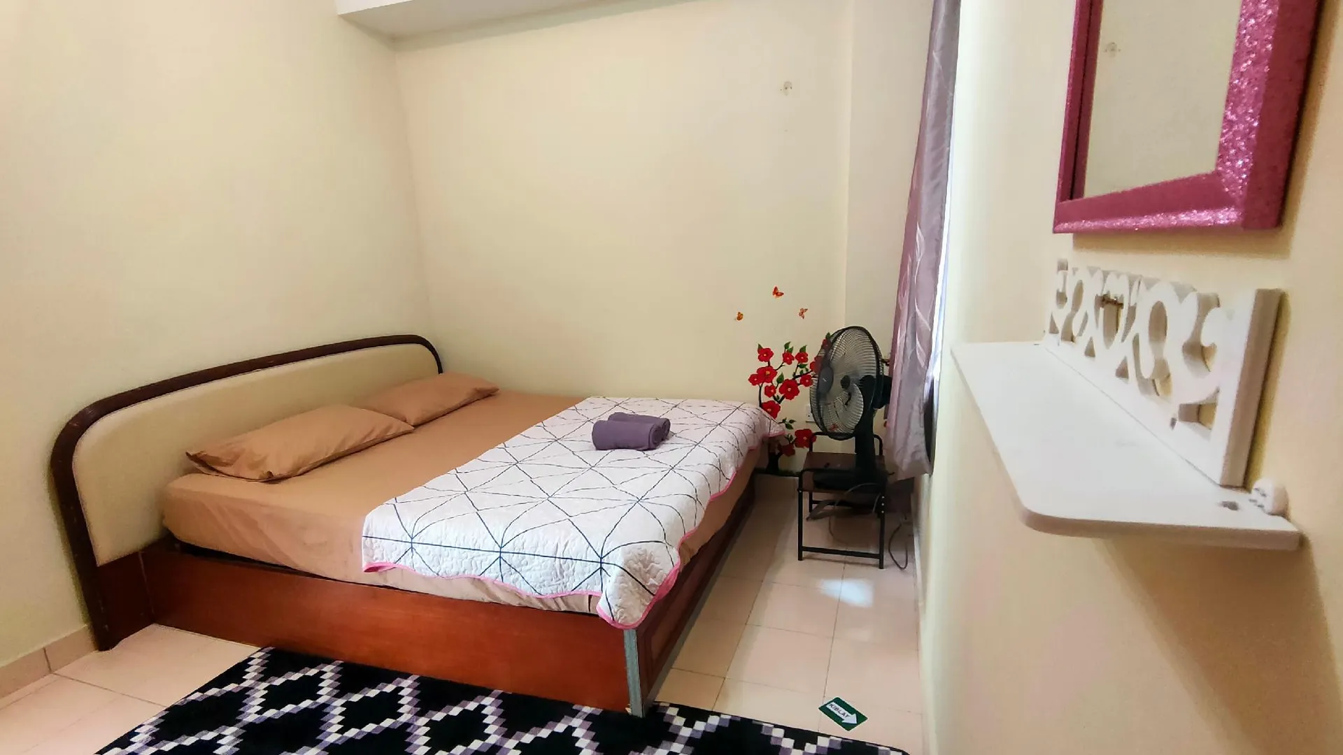 타이핑 부킷 메라의 아파트먼트 (m², 침실 3개, 프라이빗 욕실 1개) 2성급 싱글룸 전망