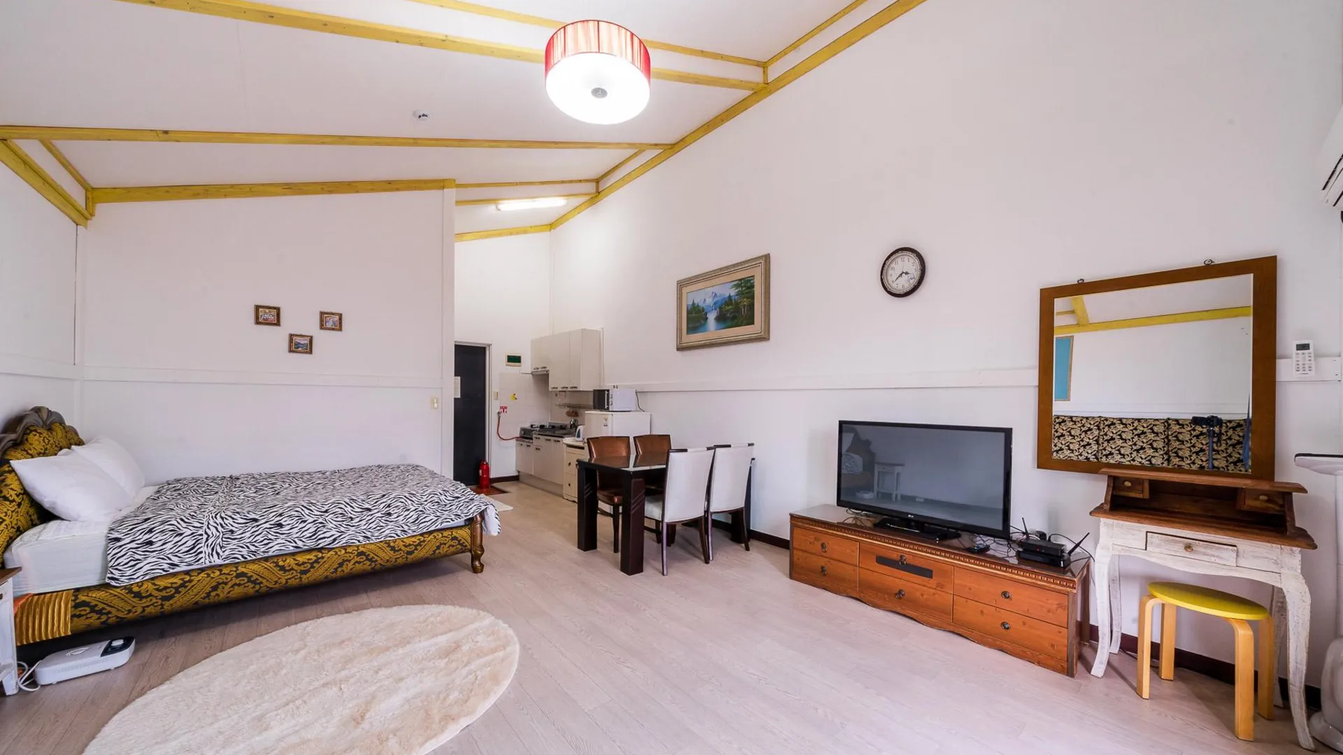 양양 양양 낙산화이트홈펜션 2성급 게스트하우스 스위트룸