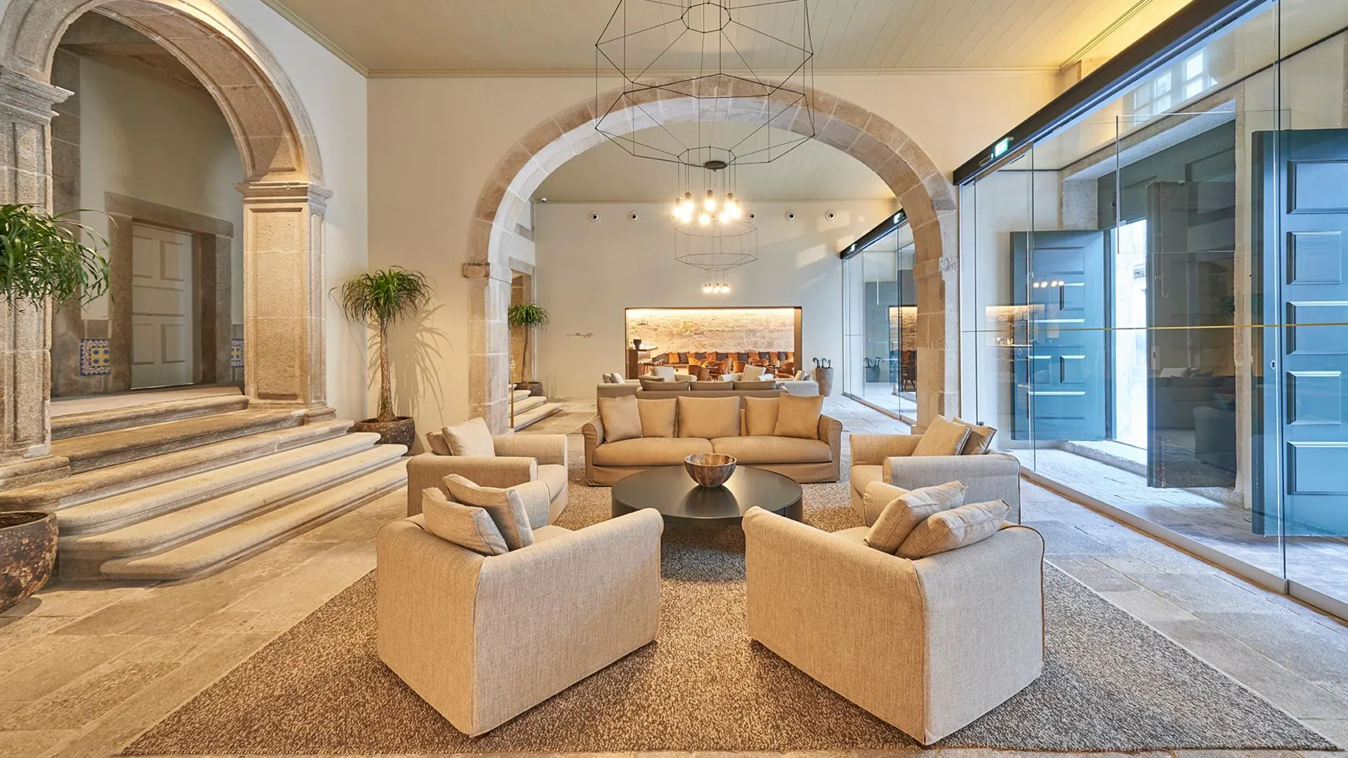 포르투 포르투베이 플로레스 5성급 호텔 로비