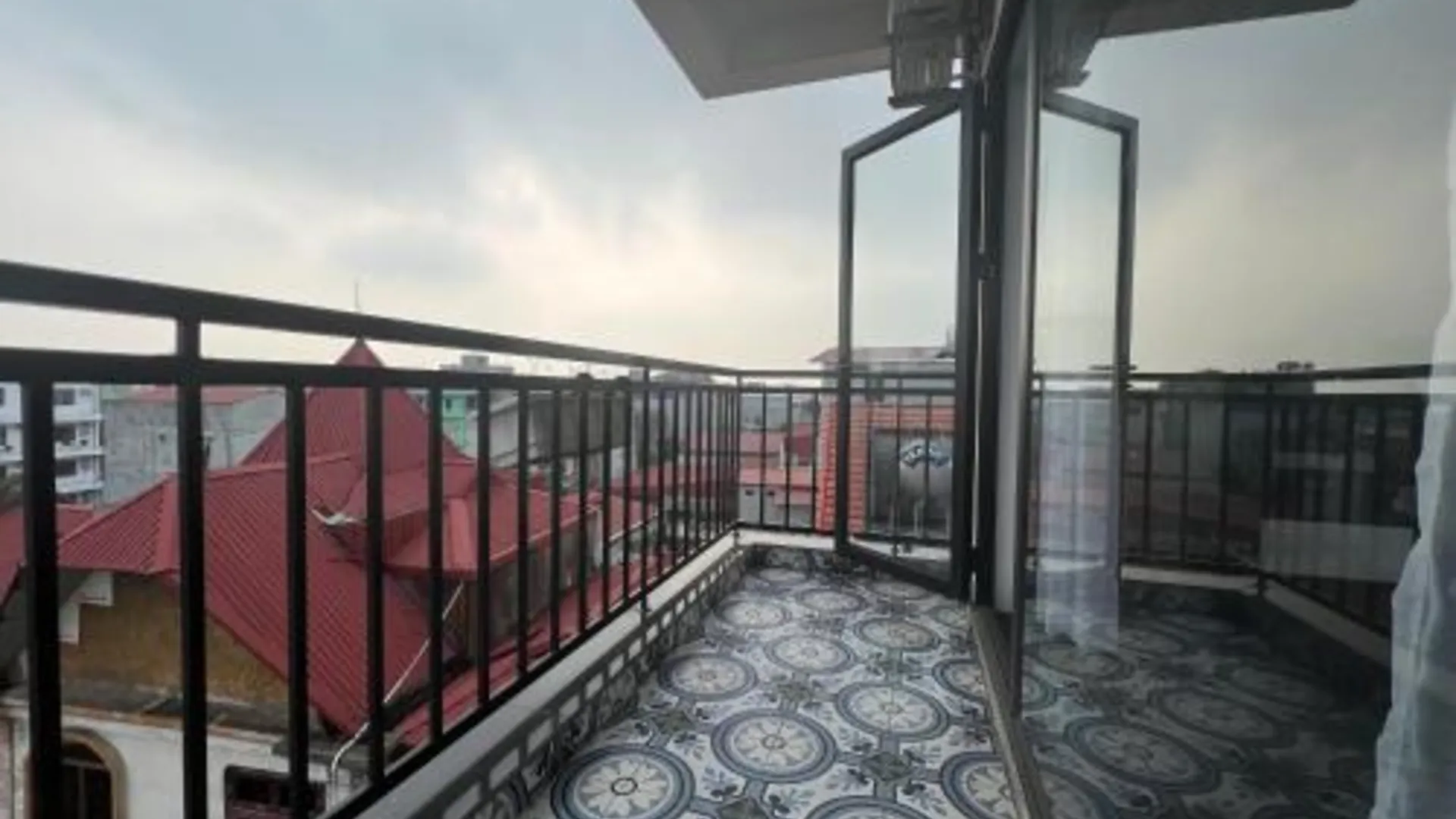 하노이 파라곤 노이 바이 호텔 앤 풀 3성급 호텔 전망