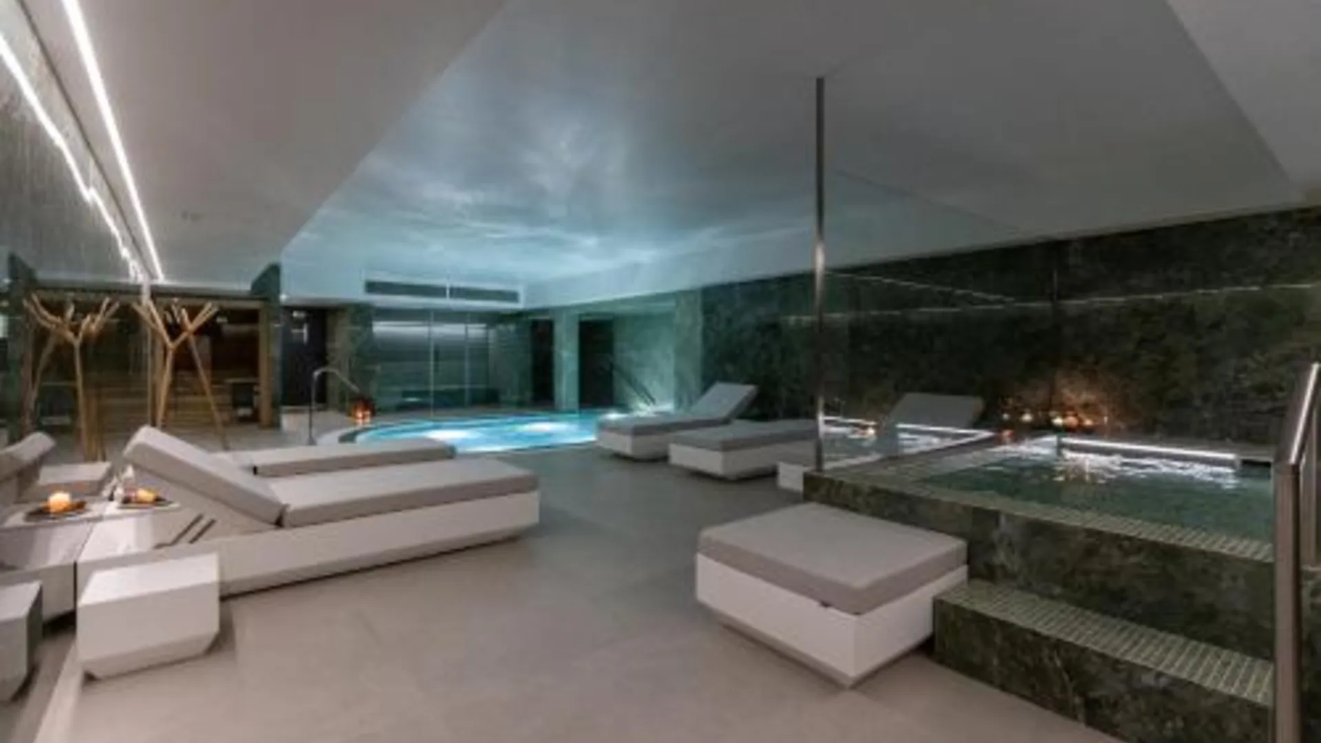 아베이루 Hotel Afonso V 3성급 호텔 스위트룸