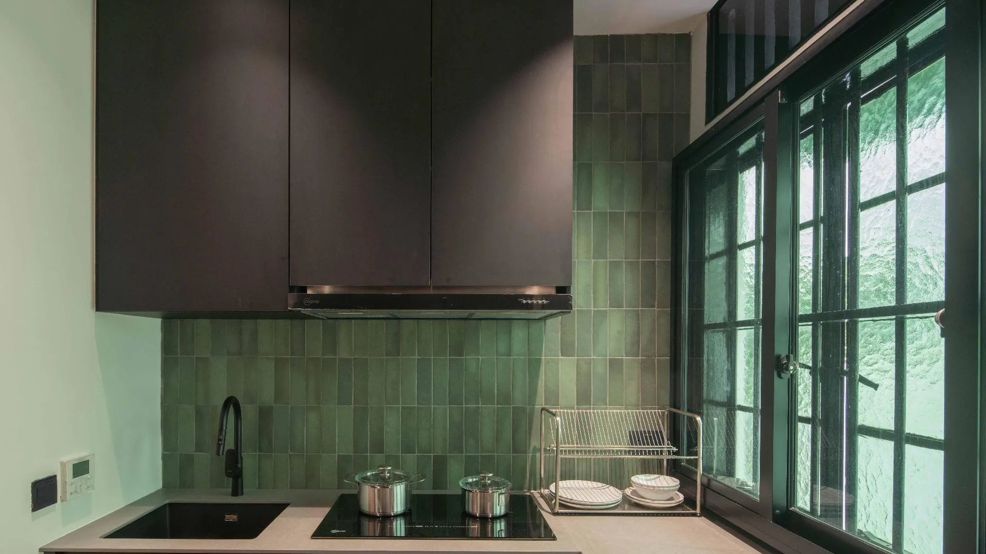 싱가포르 소셜 온 아우트람 4성급 호텔 외관