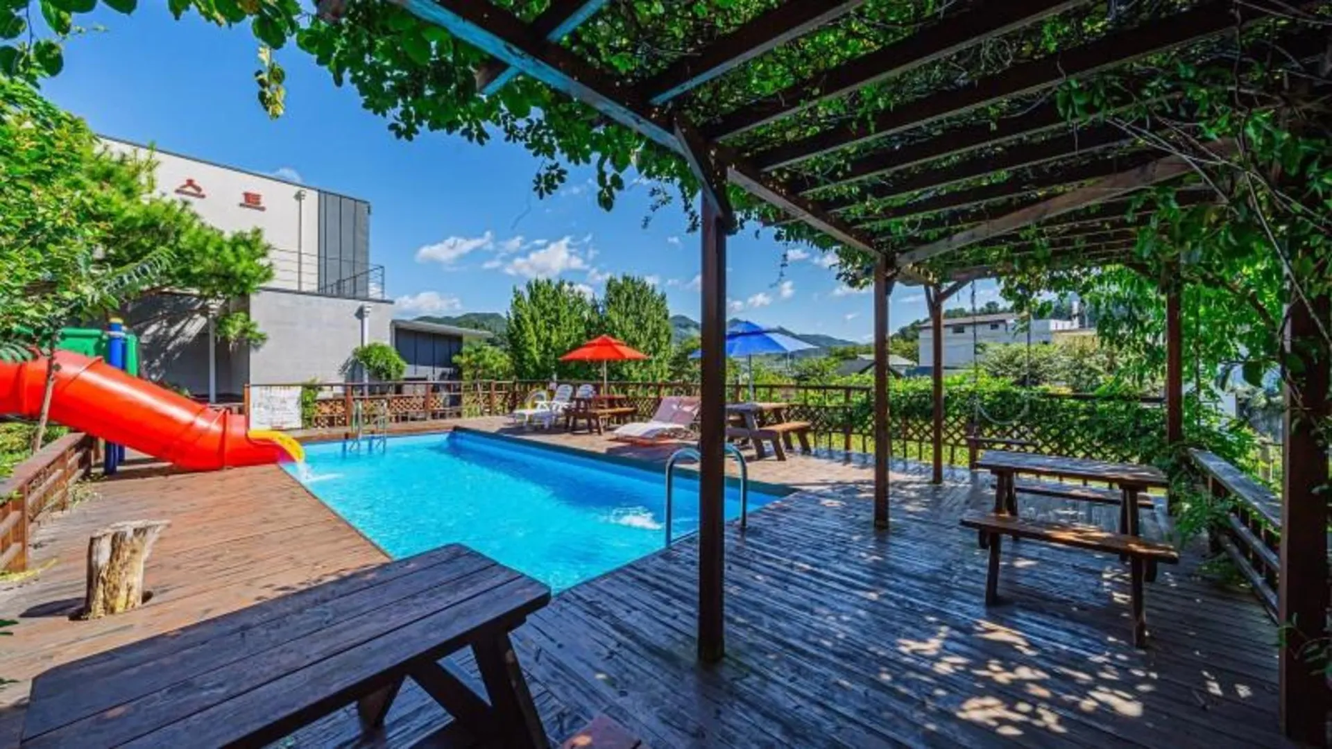 가평 휴네스트 펜션 2성급 게스트하우스 로비