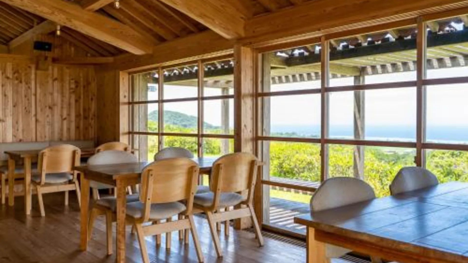 오키나와 본섬 irregular INN Nakijin 4성급 싱글룸 수영장