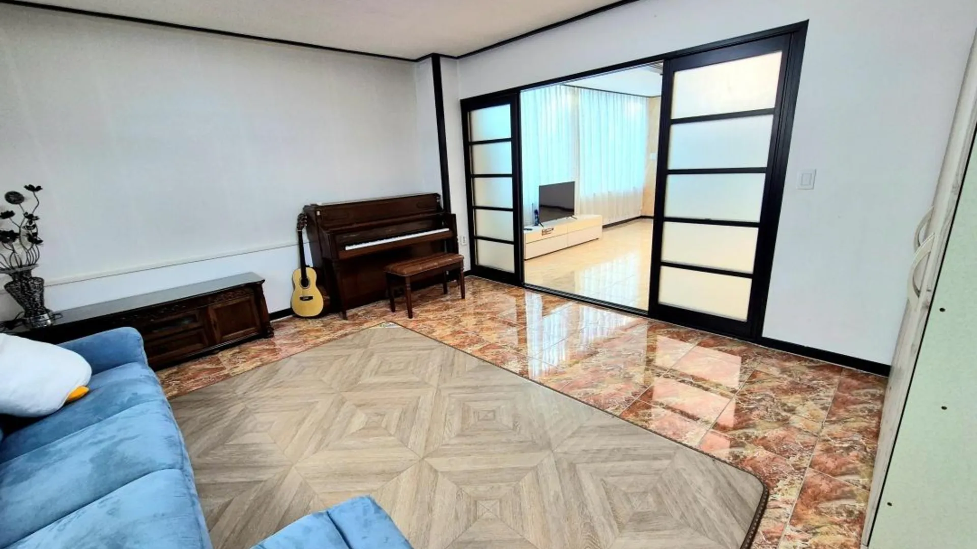 태안 태안 몽산142펜션 3성급 게스트하우스 스위트룸