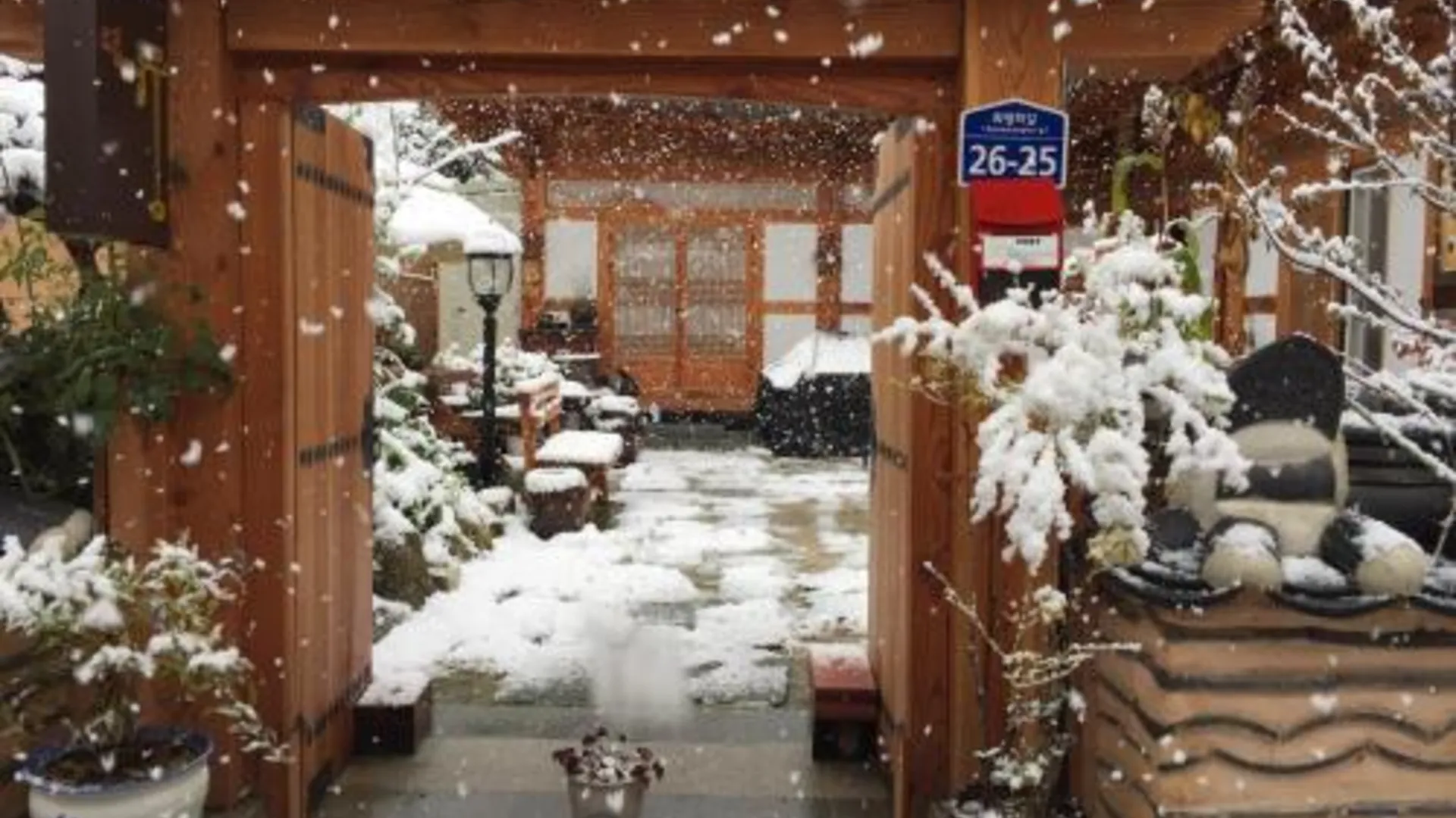 전주 전주 한옥 마을 숙박 더머뭄 4성급 게스트하우스 외관