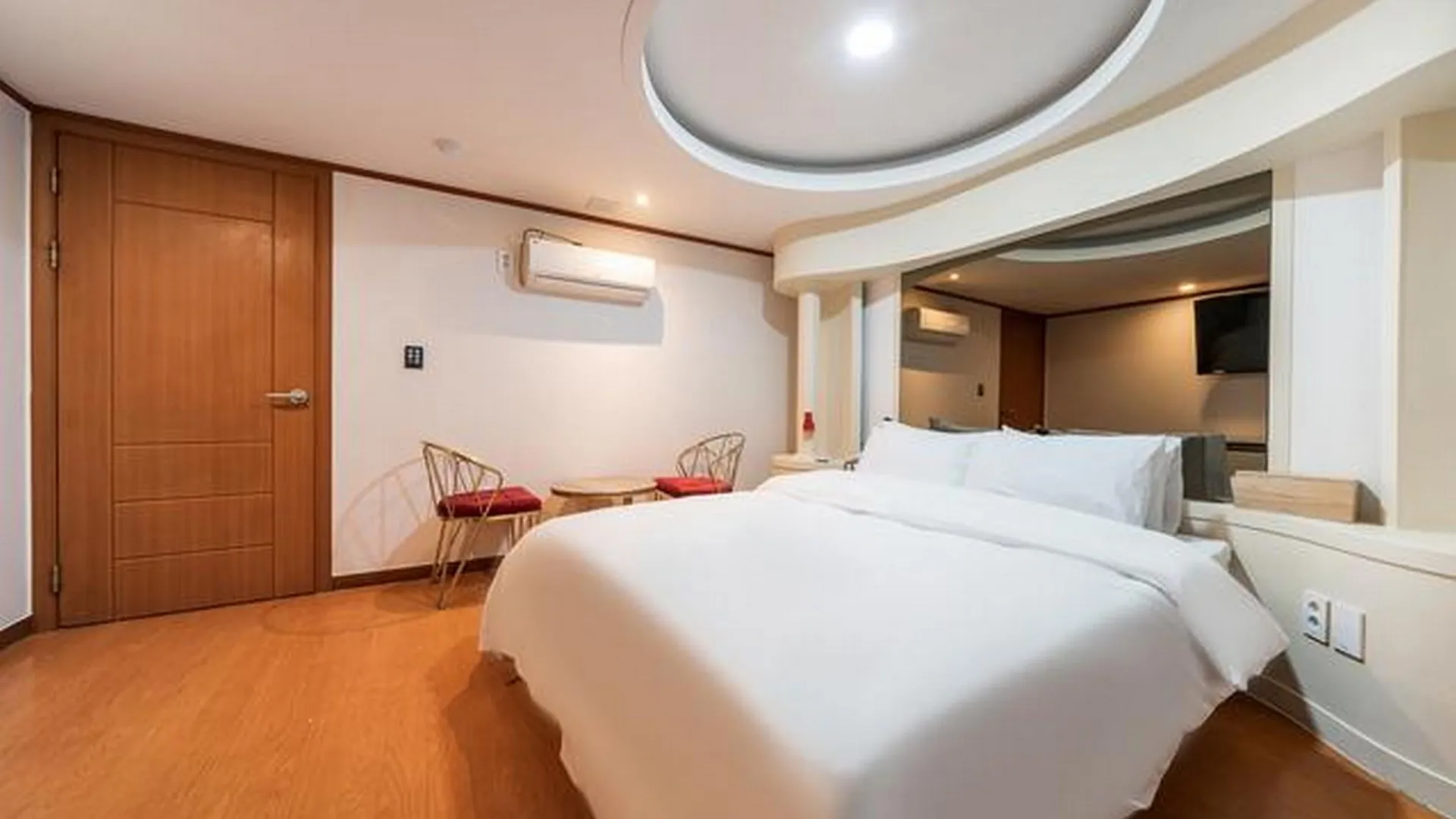 서울 길동 오라 호텔 호텔 스위트룸