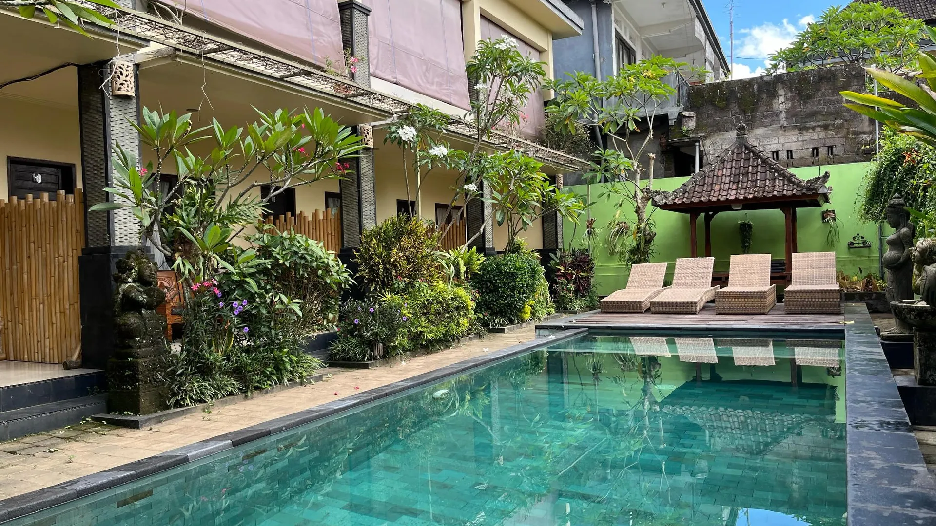 발리 아리아르타 홈스테이 3성급 게스트하우스 객실