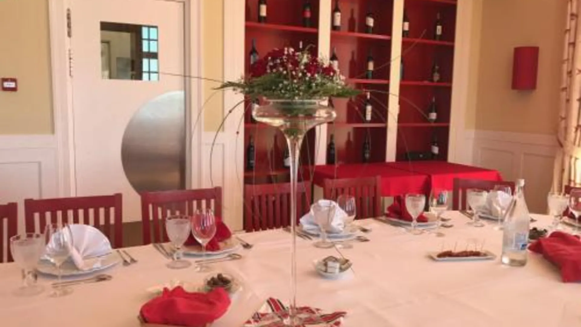 시네스 Casa do Medico de Sao Rafael 4성급 호텔 레스토랑