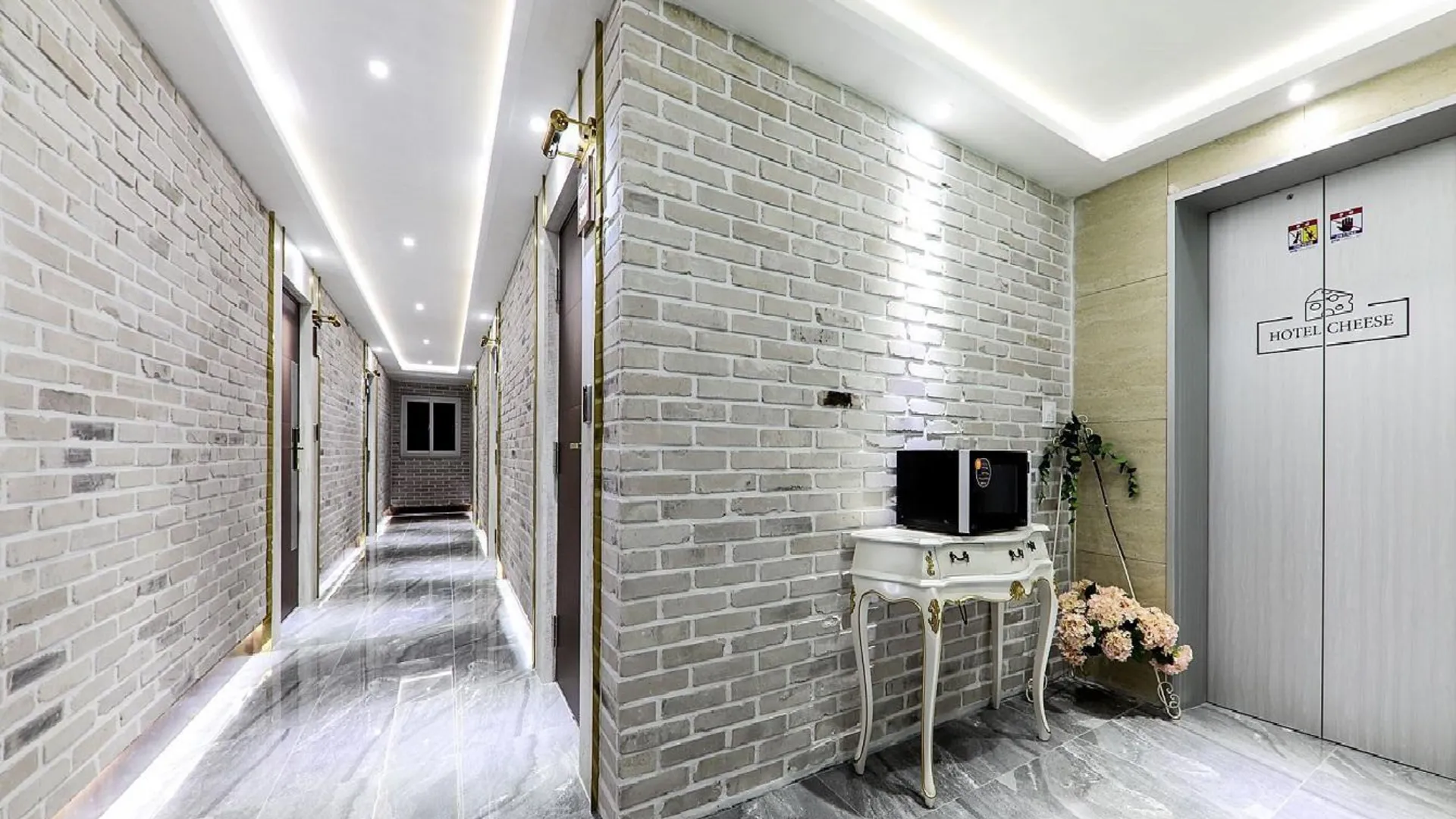 울산 호텔 치즈 삼산 3성급 호텔 외관