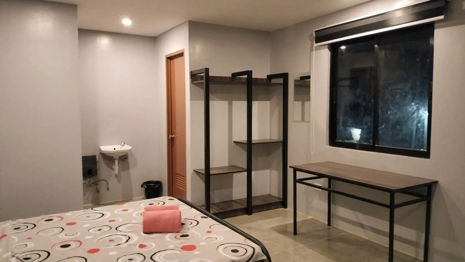 세부 단반타얀의 아파트먼트 (19m², 침실 1개, 프라이빗 욕실 1개) 2성급 싱글룸 로비