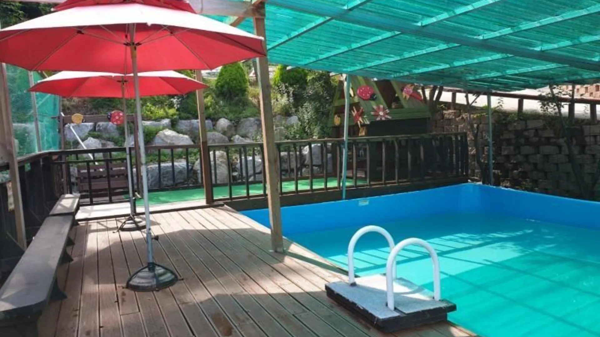 안성 안성 숲속빌리지펜션 3성급 게스트하우스 외관