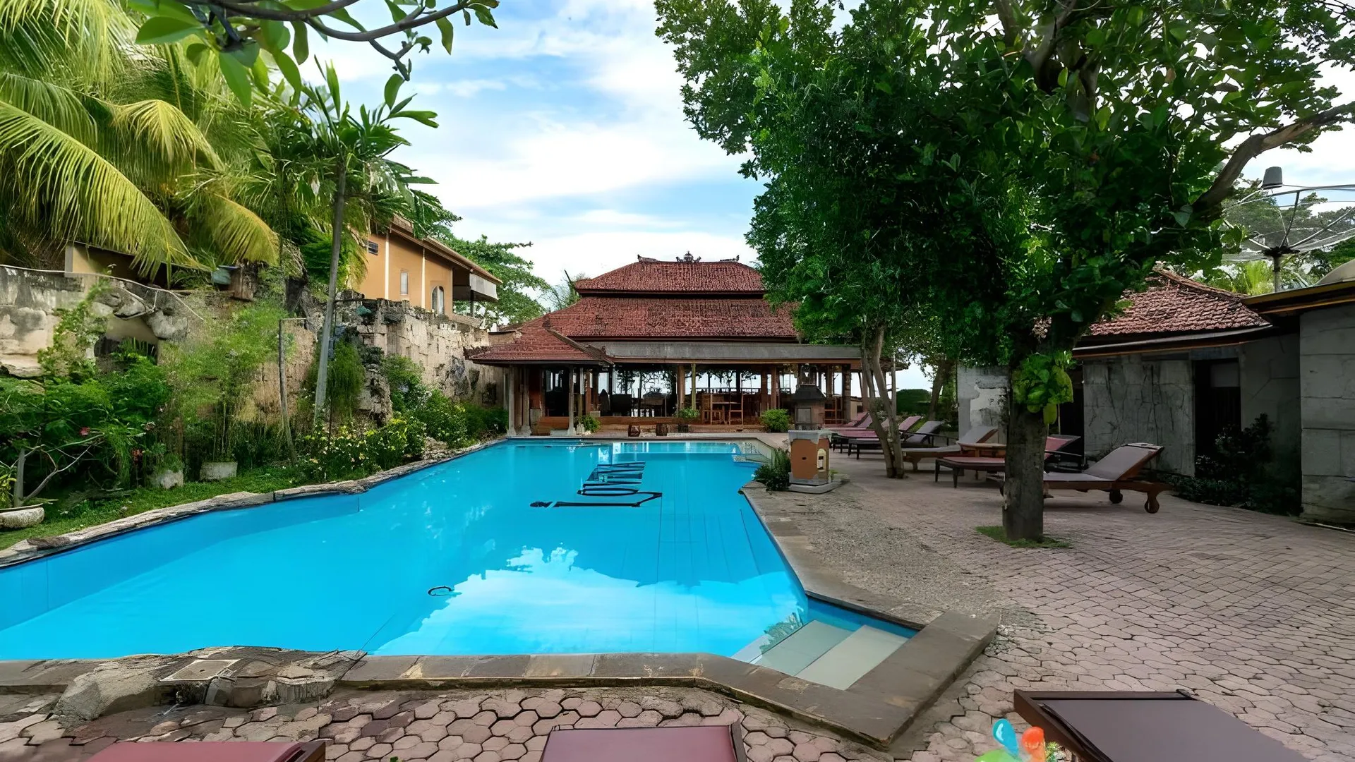 발리 로비나 비치 호텔 1성급 호텔 로비