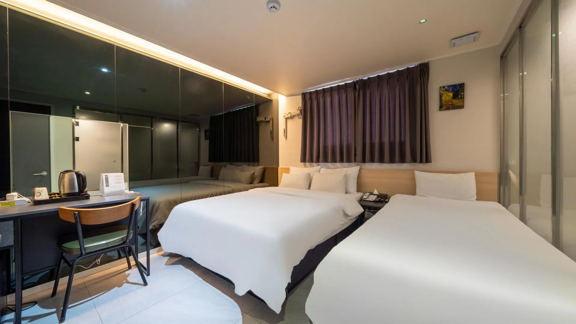 서울 종로 엠 앤 럭키 호텔 3성급 호텔 스위트룸