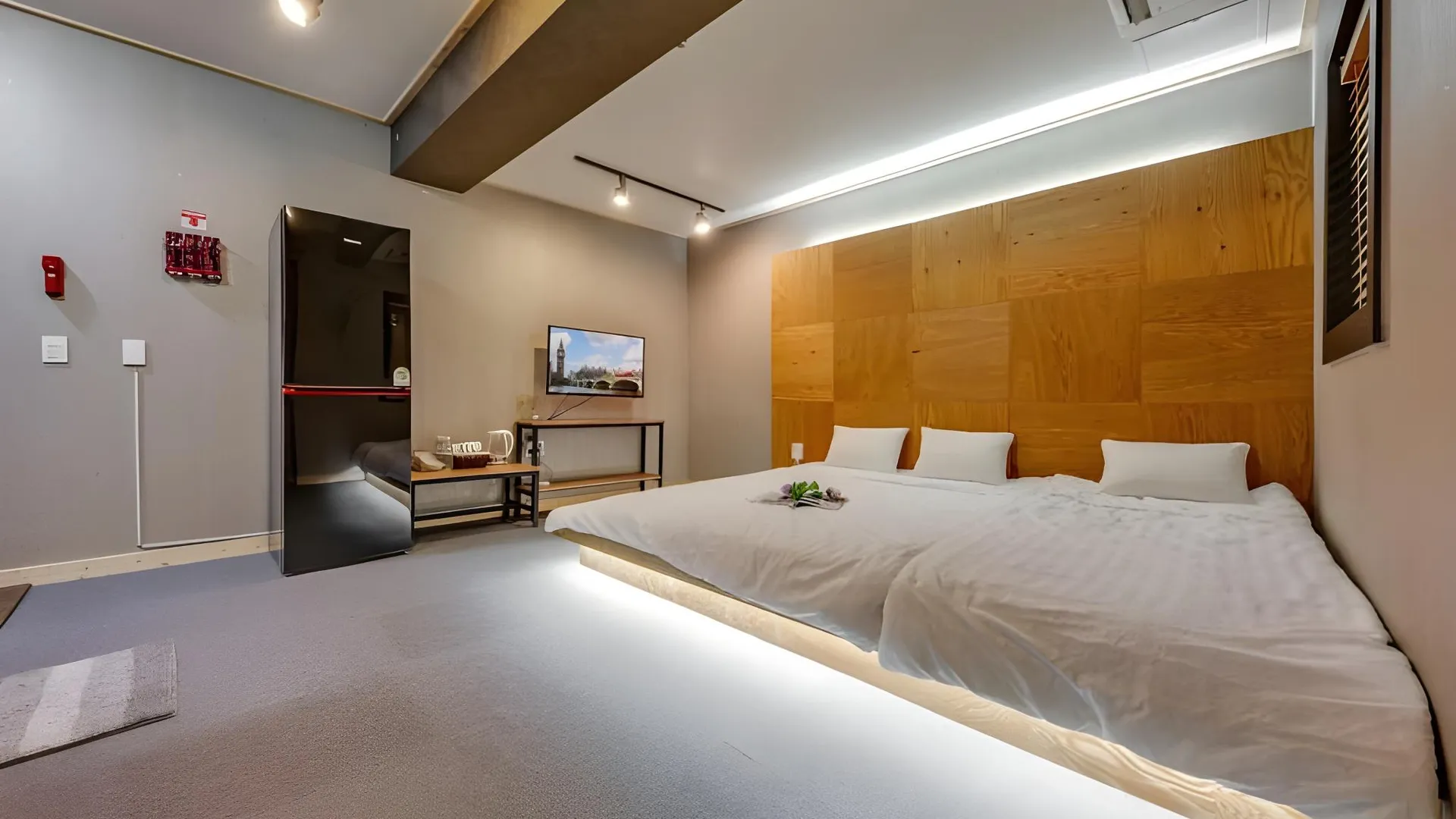 경주 경주 쁘띠하우스더궁펜션 2성급 게스트하우스 스위트룸