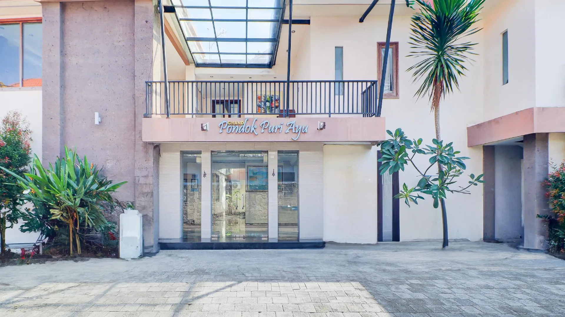 발리 컬렉션 O 바즈라산디 모누멘 근처 구 그랜드 폰독 푸리 아유 2성급 호텔 객실