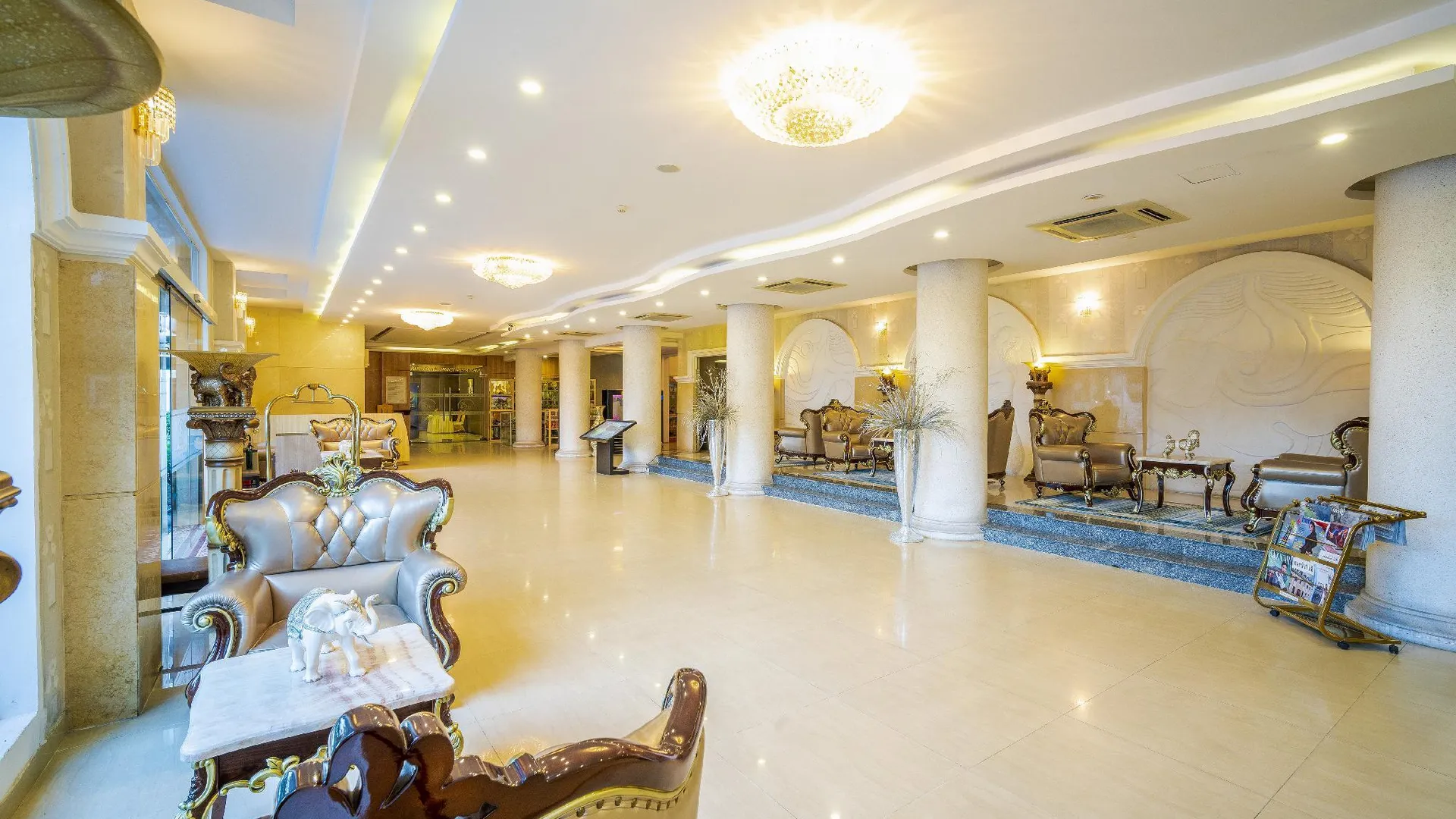 다낭 에덴 플라자 다낭 4성급 호텔 로비