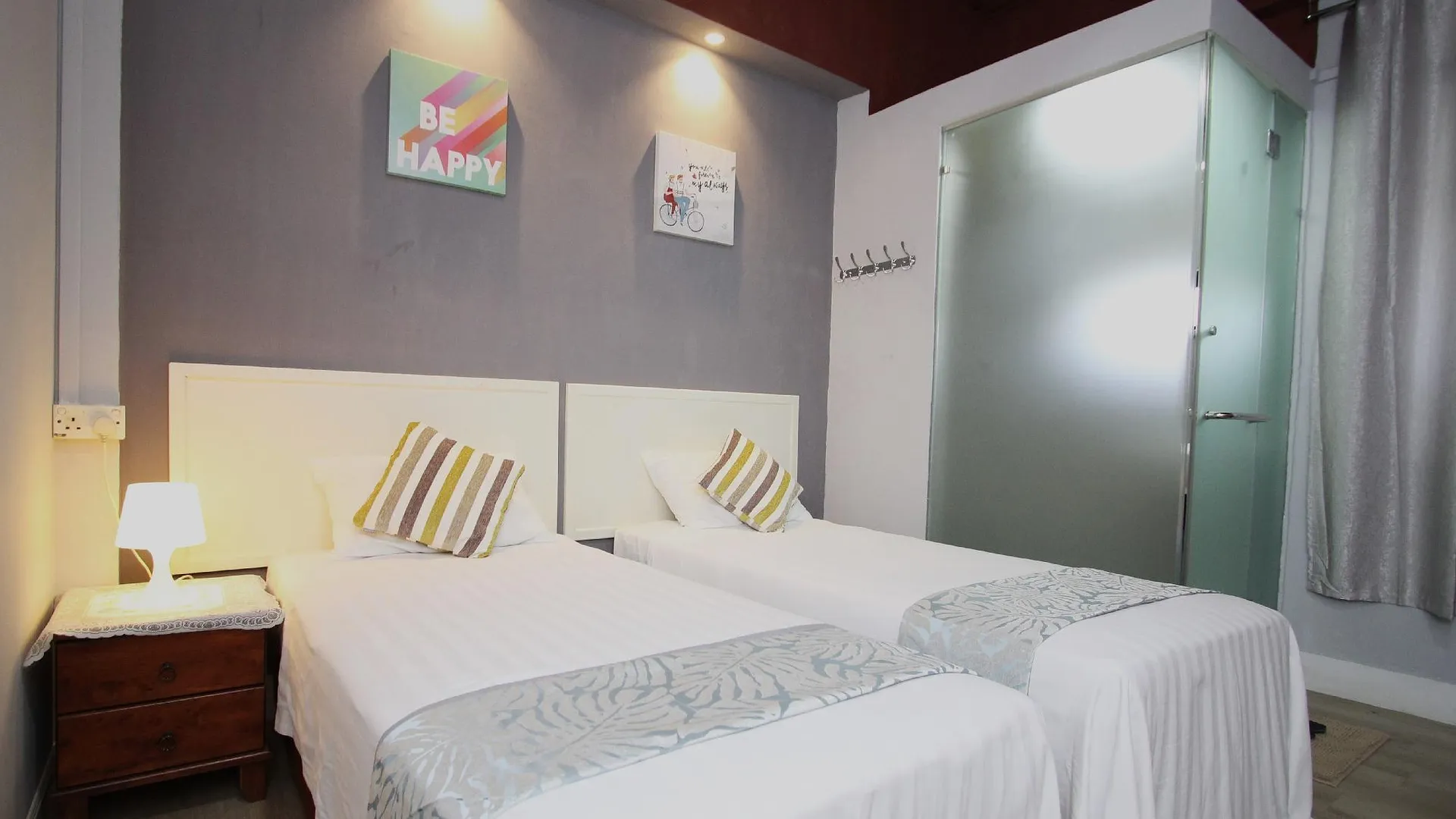 코타키나발루 라벤더 로지 1성급 호텔 스위트룸