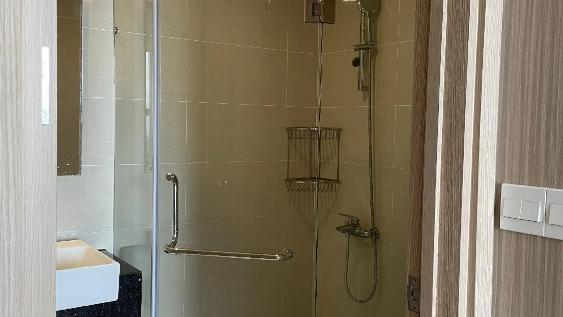 호치민 푸뉴언의 아파트먼트 (75m², 침실 2개, 프라이빗 욕실 2개) 2성급 싱글룸 스위트룸