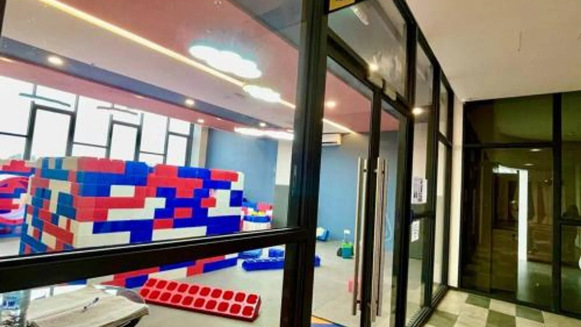 코타키나발루 크파얀의 아파트먼트 (m², 침실 2개, 프라이빗 욕실 2개) 2성급 게스트하우스 전망